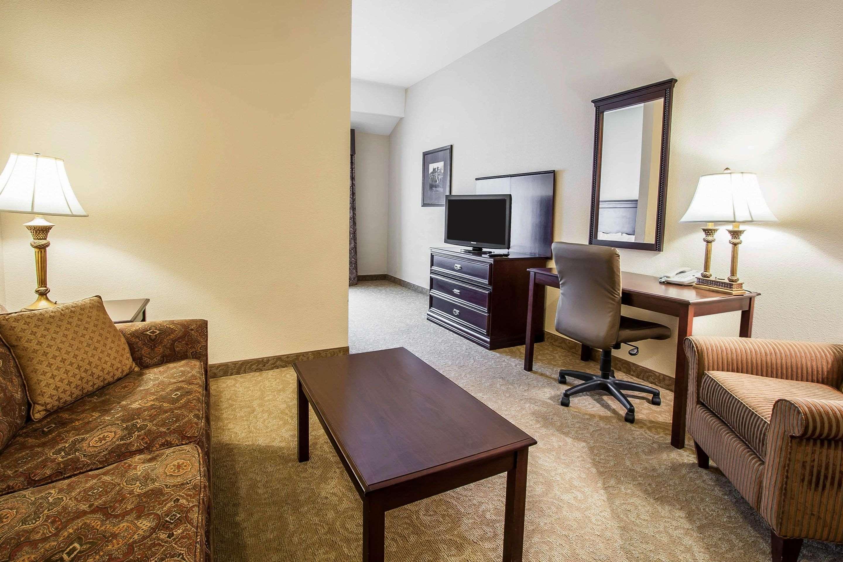 Comfort Inn & Suites Mcminnville Wine Country Exteriör bild