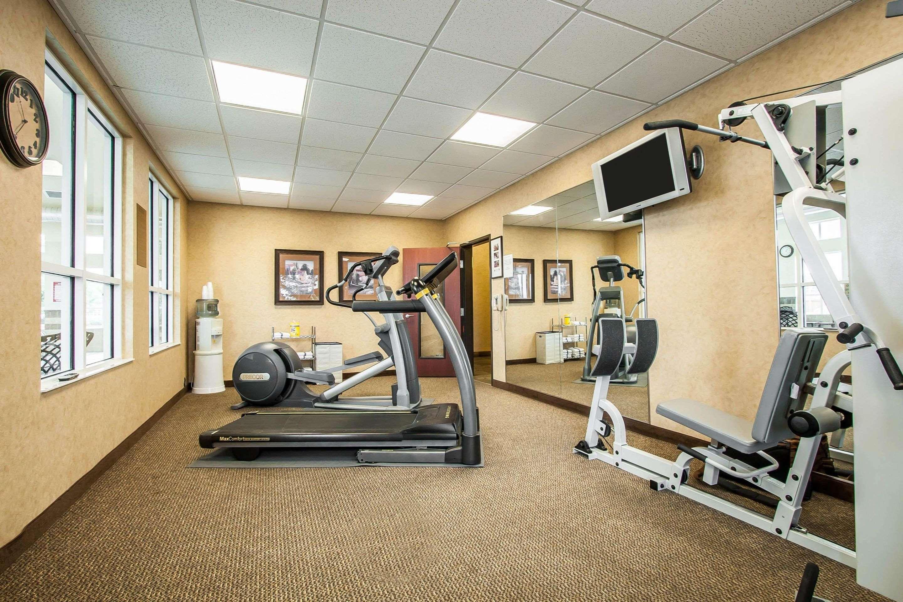Comfort Inn & Suites Mcminnville Wine Country Exteriör bild